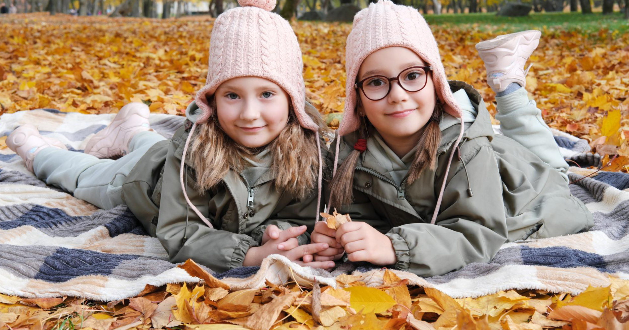 Herbstferien Schleswig-Holstein 2024 - Datum, Aktivitäten & Geschichten